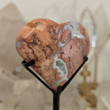 Load image into Gallery viewer, Pink Agate Heart with Stand