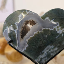 Load image into Gallery viewer, Moss Agate Heart with Stand