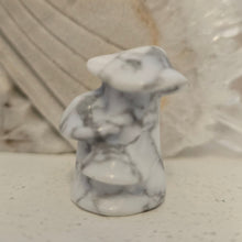 Load image into Gallery viewer, Howlite Mushrooms