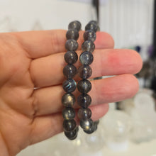 Load image into Gallery viewer, Labradorite Bracelet - High Quality - 7 mm