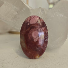 Load image into Gallery viewer, Australian Pink Opal Palmstone