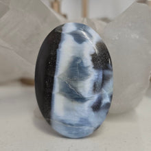 Load image into Gallery viewer, Owyhee Blue Opal Palmstone