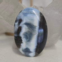 Load image into Gallery viewer, Owyhee Blue Opal Palmstone