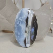 Load image into Gallery viewer, Owyhee Blue Opal Palmstone