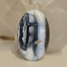 Load image into Gallery viewer, Owyhee Blue Opal Palmstone