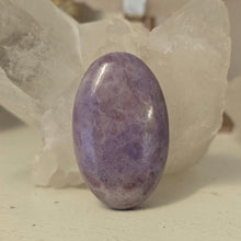 Load image into Gallery viewer, Lavender Jade Palmstone