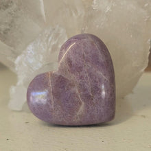 Load image into Gallery viewer, Lavender Jade Heart