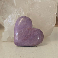 Load image into Gallery viewer, Lavender Jade Heart
