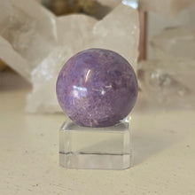 Load image into Gallery viewer, Lavender Jade Sphere