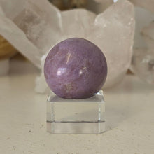 Load image into Gallery viewer, Lavender Jade Sphere