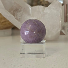 Load image into Gallery viewer, Lavender Jade Sphere