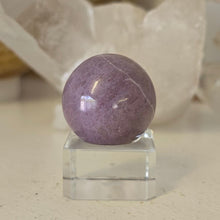 Load image into Gallery viewer, Lavender Jade Sphere
