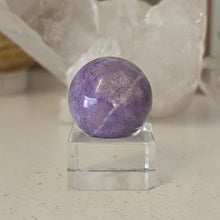 Load image into Gallery viewer, Lavender Jade Sphere