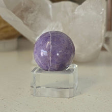Load image into Gallery viewer, Lavender Jade Sphere