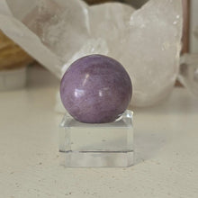 Load image into Gallery viewer, Lavender Jade Sphere