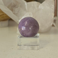 Load image into Gallery viewer, Lavender Jade Sphere