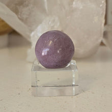Load image into Gallery viewer, Lavender Jade Sphere
