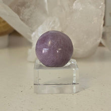 Load image into Gallery viewer, Lavender Jade Sphere
