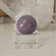Load image into Gallery viewer, Lavender Jade Sphere