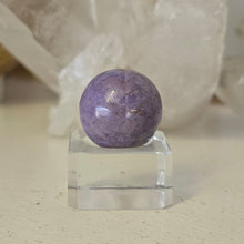 Load image into Gallery viewer, Lavender Jade Sphere