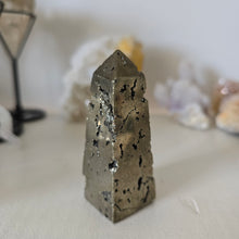 Load image into Gallery viewer, Pyrite Tower