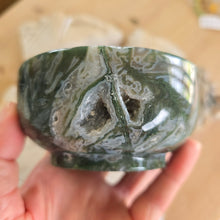 Load image into Gallery viewer, Moss Agate Bowl