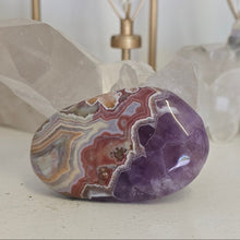 Load image into Gallery viewer, Amethyst Crazy Lace Palmstone