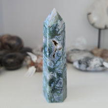 Load image into Gallery viewer, Moss Agate Tower