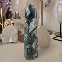 Load image into Gallery viewer, Moss Agate Tower