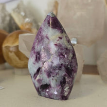 Load image into Gallery viewer, Lepidolite with Mica Flame