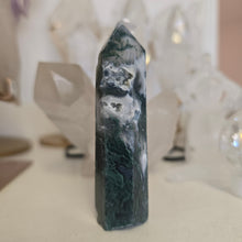 Load image into Gallery viewer, Moss Agate Tower