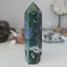 Load image into Gallery viewer, Moss Agate Tower