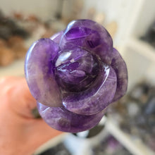 Load image into Gallery viewer, Chevron Amethyst Rose with Stand