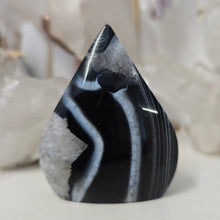 Load image into Gallery viewer, Black Onyx and Quartz Flame