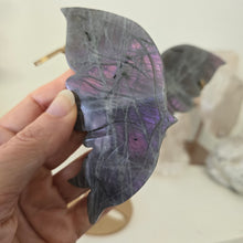 Load image into Gallery viewer, Purple Labradorite Wings