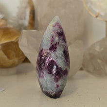 Load image into Gallery viewer, Lepidolite with Mica Flame