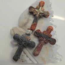 Load image into Gallery viewer, Alashan Agate Cross