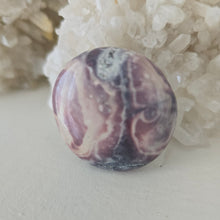 Load image into Gallery viewer, Porcelain Jasper Round Palmstone