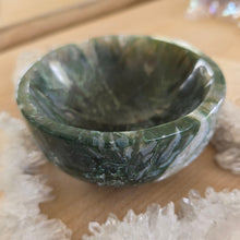 Load image into Gallery viewer, Moss Agate Bowl