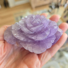 Load image into Gallery viewer, Amethyst Rose on Stand