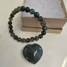 Load image into Gallery viewer, Moss Agate Bracelet and Heart Boxset
