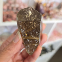 Load image into Gallery viewer, Rutile Quartz Freeform