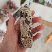 Load image into Gallery viewer, Money Agate Tower