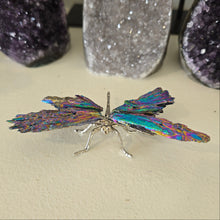 Load image into Gallery viewer, Aura Kyanite Dragonfly - Rainbow