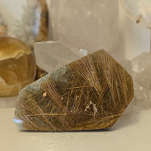 Load image into Gallery viewer, Rutile Quartz Freeform