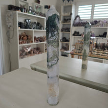Load image into Gallery viewer, Moss Agate Tower