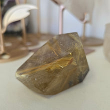 Load image into Gallery viewer, Rutile Quartz Freeform
