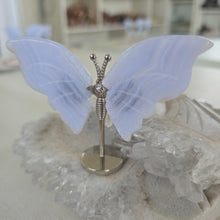 Load image into Gallery viewer, Blue Lace Agate Butterfly Wings