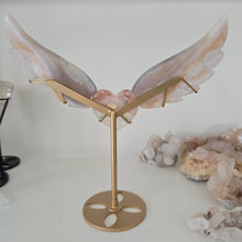 Load image into Gallery viewer, Agate, Amethyst & Flower Agate Heart Wings