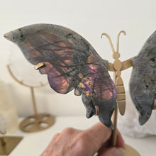 Load image into Gallery viewer, Purple Labradorite Wings